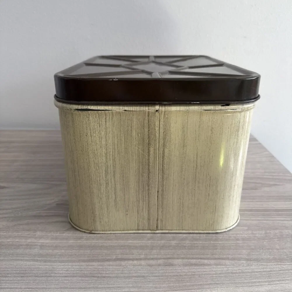 Cheinco‎ Tin Bread Box Vintage Storage Made In USA Tan/Brown